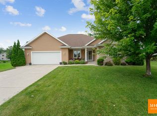 718 Sumac St, Oregon, WI 53575