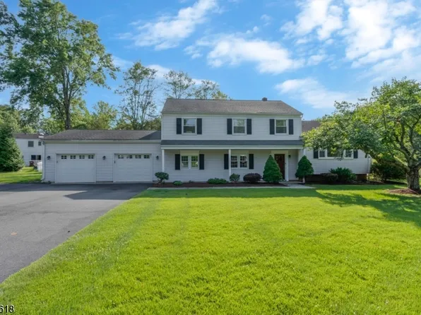 981 Chambers Ct, Bridgewater Twp., NJ 08807