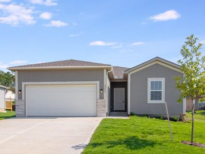 2205 Crestview Pl, Raymore, MO, 64083