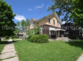 149 W 2nd St, Fond Du Lac, WI 54935