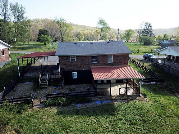 4th image of 278 Tennessee Ave