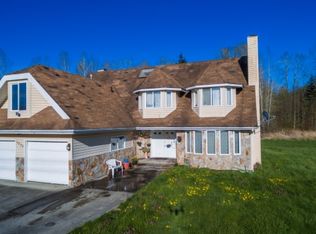 7976 Kickerville Rd, Blaine, WA 98230