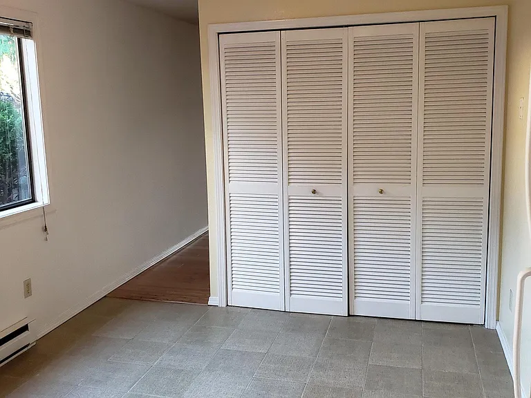 5025 81st Pl SW #5 — Photo 3