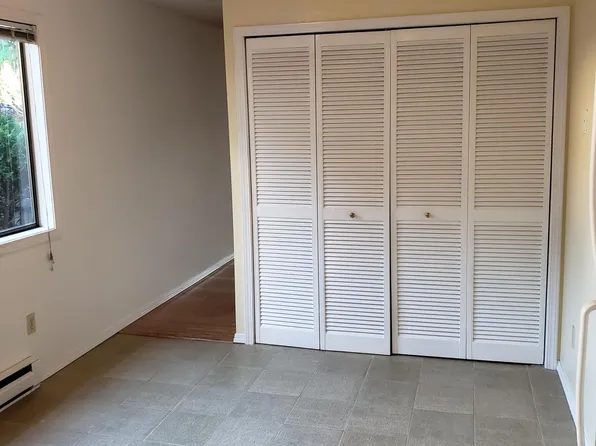 5025 81st Pl SW APT 5, Mukilteo, WA 98275