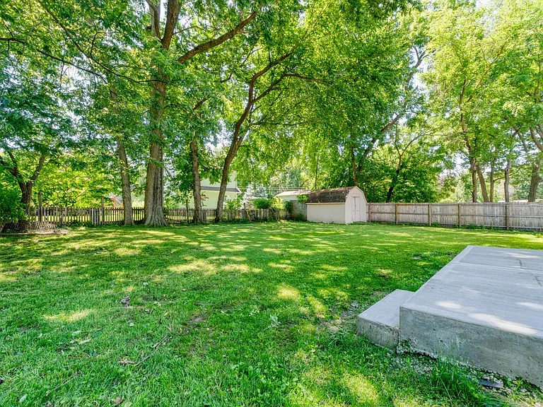 8241 Riley St — Photo 25