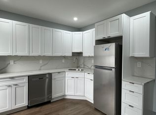 170 Putnam St APT 3, Boston, MA 02128
