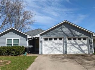 2512 NW 8th St, Blue Springs, MO 64015