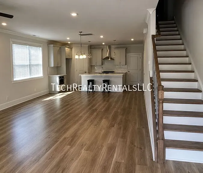 4638 Dogwood Pl #1 — Photo 4