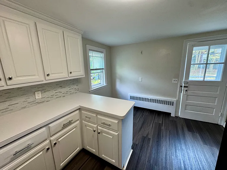 89 Stanley Rd — Photo 4