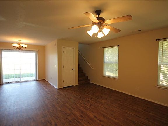 4th image of 1778 N Evening Shade Dr