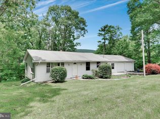 207 Moonshine Rd, Jonestown, PA 17038