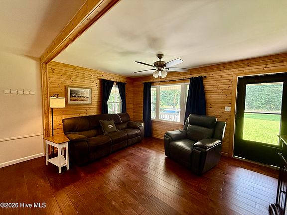 5th image of 239 Hoggard Mill Road