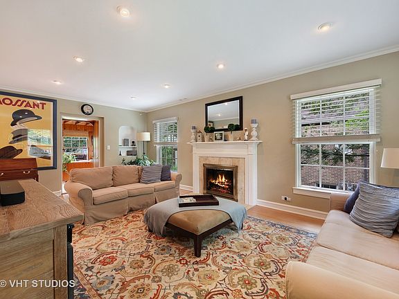 2nd image of 1797 Clifton Ave