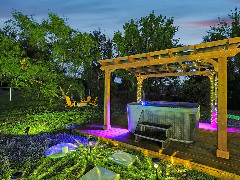 12161 Hill Country Cir #1 — Photo 2