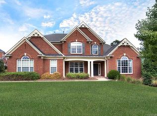 913 Grand Provincial Ave, Matthews, NC 28105