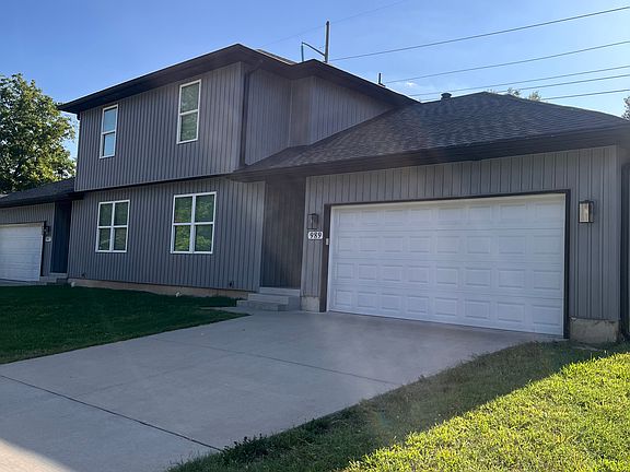 3rd image of 989 S Elder Ave