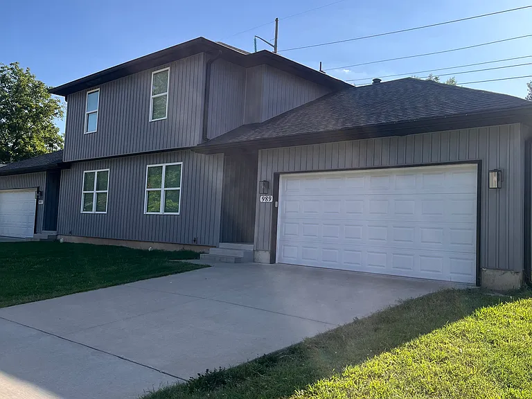 989 S Elder Ave — Photo 3