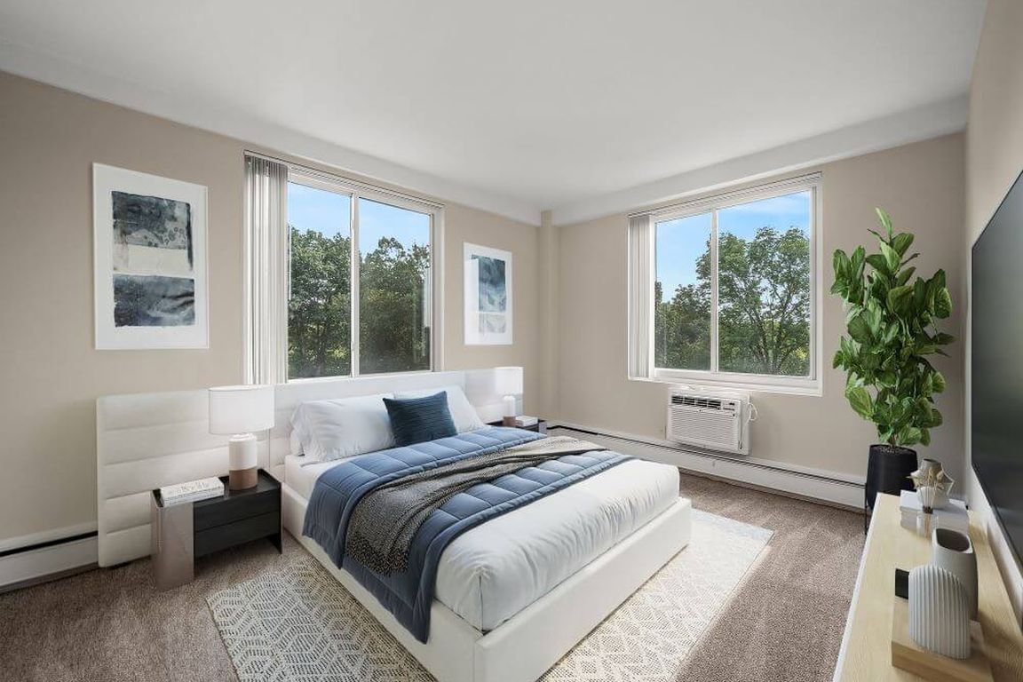 100-york-apartment-w532-5_finalr