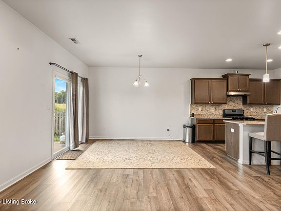 5th image of 4084 Firestone Way