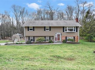 14 Maple Tree Rd, Brookfield, CT 06804