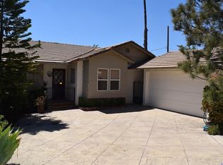 3836 Los Olivos Ln, Glendale, CA 91214