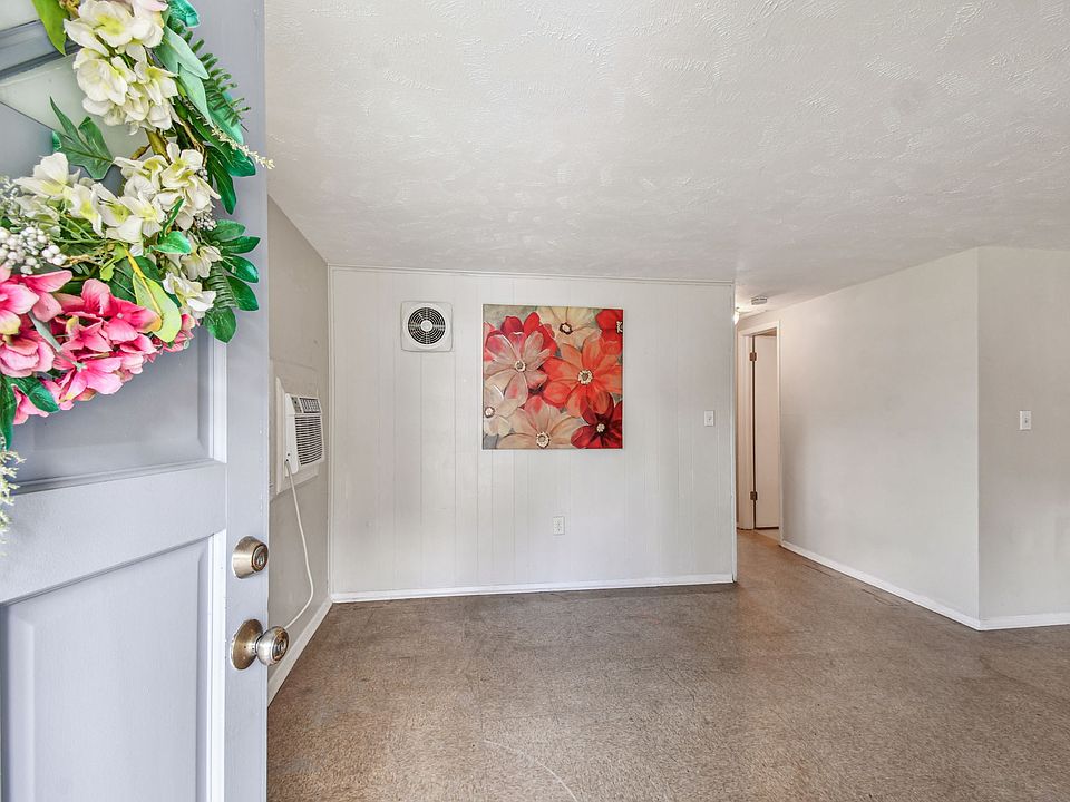 3807 N 56th St Tampa FL Zillow