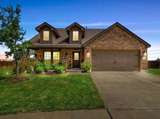 11032 Aledo Ln, Aubrey, TX 76227