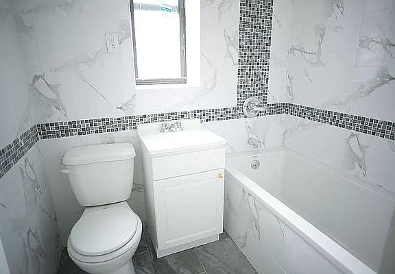 3rd image of 52 Clarkson Ave #2D