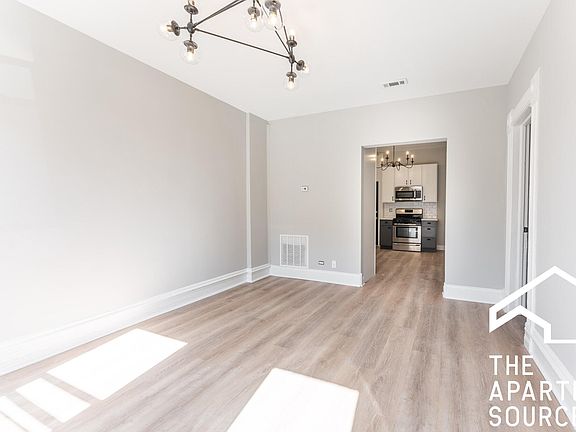 5th image of 1304 W Ohio St APT 1F