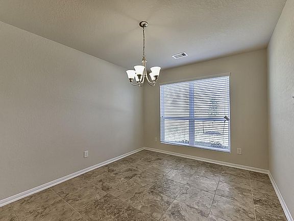 2nd image of 3309 Horizon Side Way
