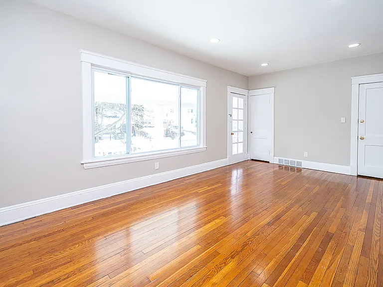 10712 Fidelity Ave #UP — Photo 10