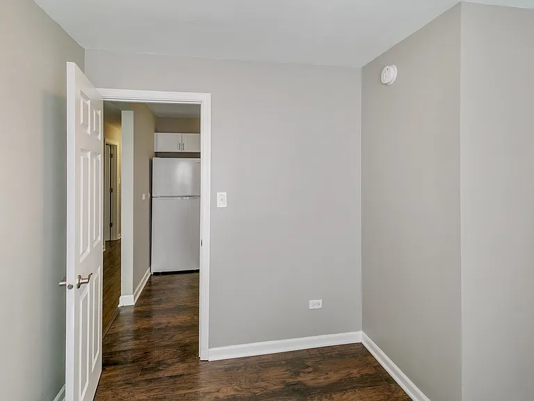 1540 Cherry Ln — Photo 11