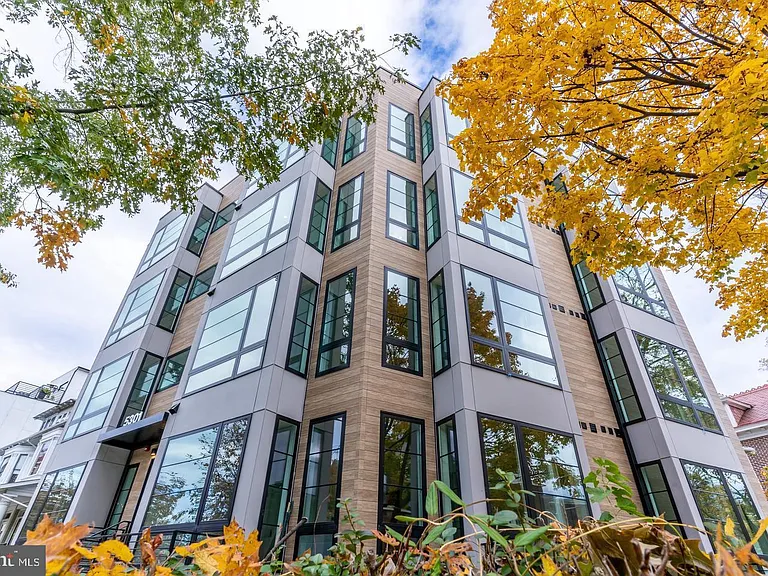 5301 Connecticut Ave NW #304 — Photo 9
