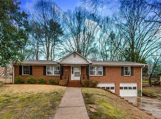 4156 Mill Creek Rd, Winston Salem, NC 27106
