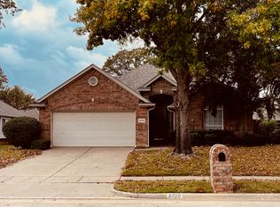 3209 Brampton Dr, Corinth, TX 76210