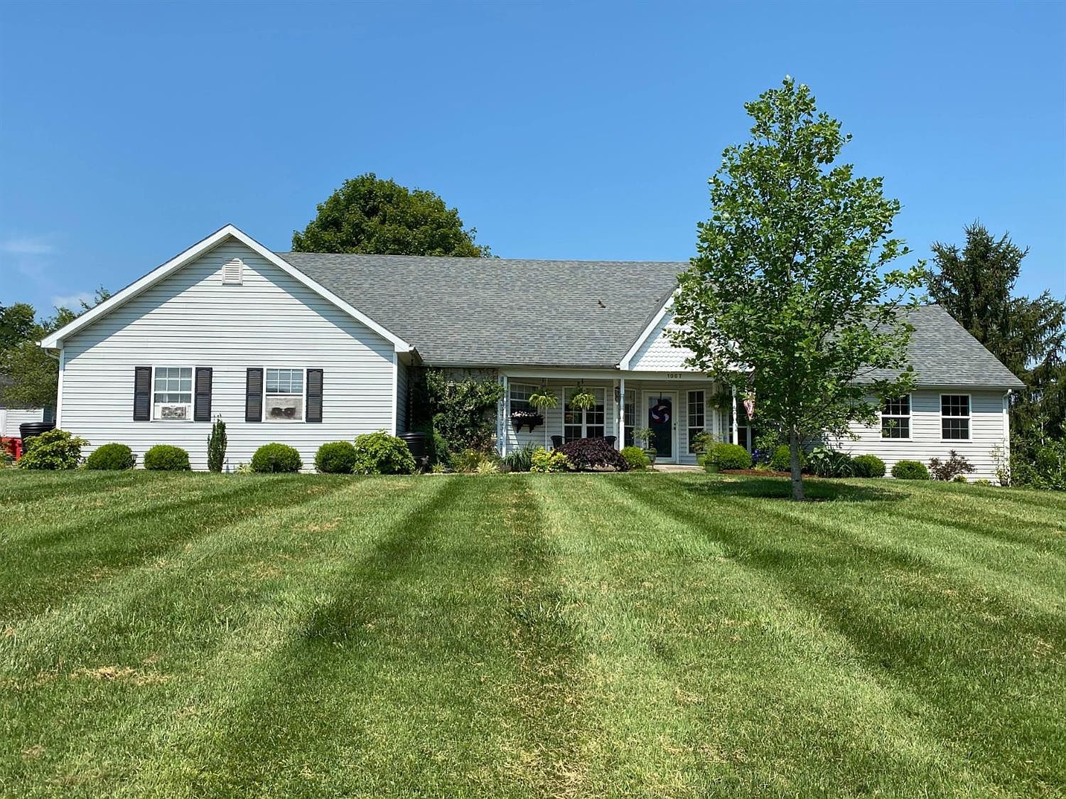 1067 Bittersweet Ln, Frankfort, KY 40601 Zillow