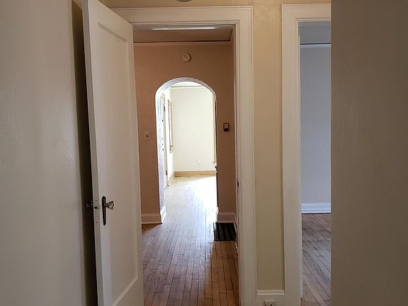 4th image of 2117 S Tyler St #1