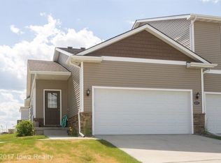 1097 SE Williams Ct, Waukee, IA 50263