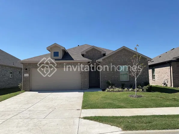 9744 McClane Farm Dr, Fort Worth, TX 76036