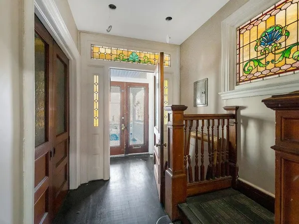 385 Fairmount Avenue image 2 of 25