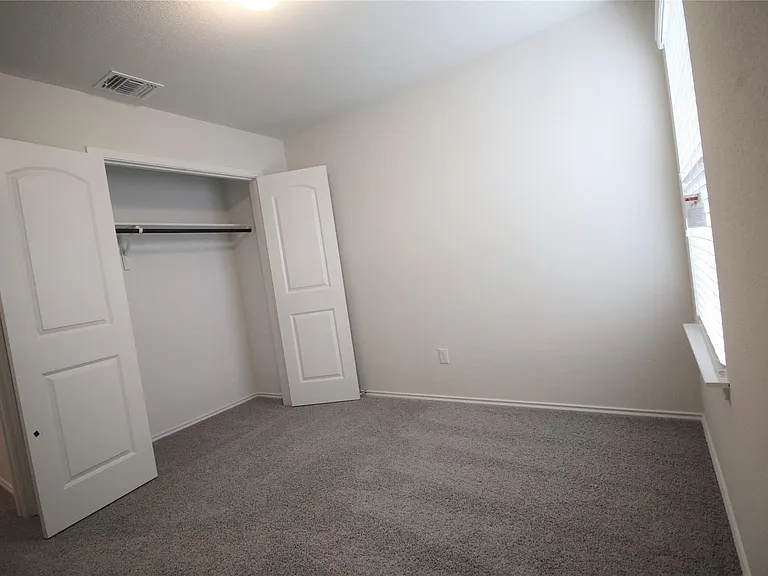 2601 Chandler Creek Blvd #16 — Photo 15