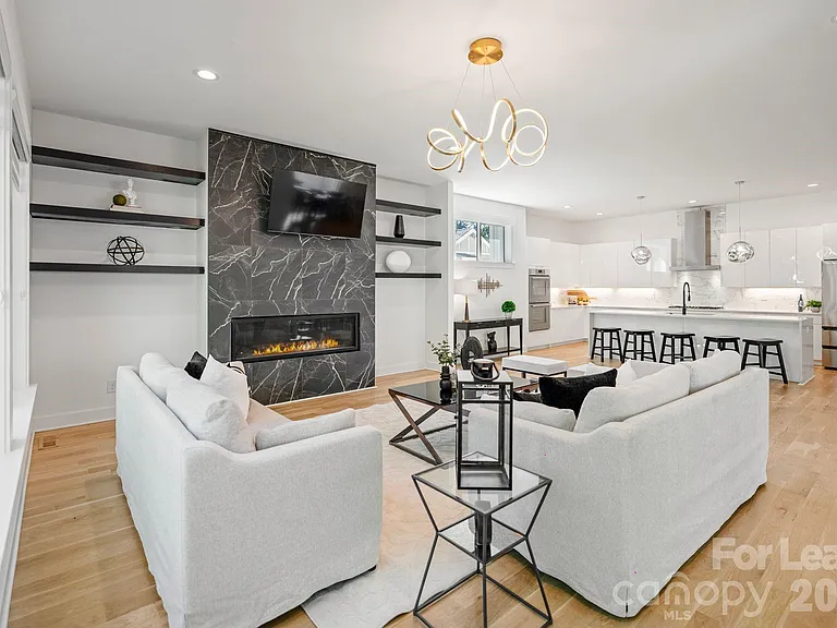 3008 Holt St — Photo 6