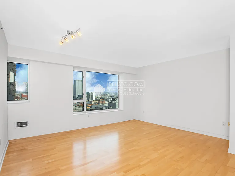 1160 Mission St #1214 — Photo 2