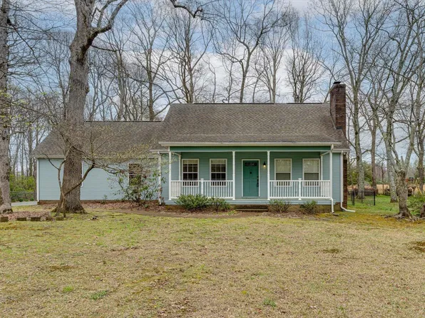 2200 Mourning Dove Ln, Signal Mountain, TN 37377
