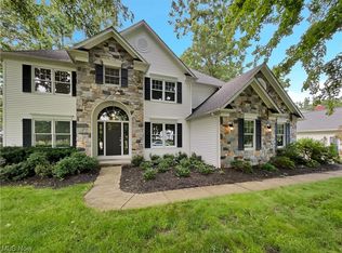 32506 Gurss Rd, Avon Lake, OH 44012