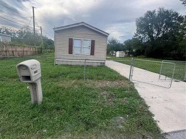2360 Plum Ave, Auburndale, FL 33823