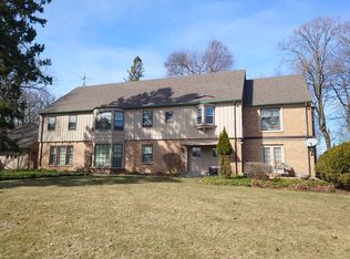 3200 E Hampshire St, Milwaukee, WI 53211