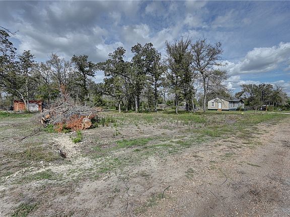 2nd image of Pin Oak St
