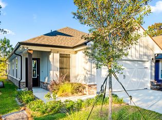 699 Earl Godwin Rd, Freeport, FL 32439