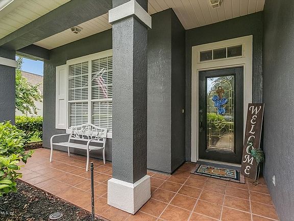 4th image of 937 Weybridge Ln